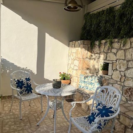 Casa Blue Flower - Bright & Breezy Home Fiskardo Exterior foto